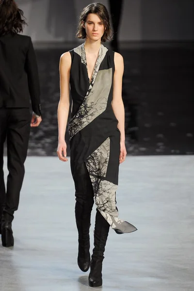 Look 33